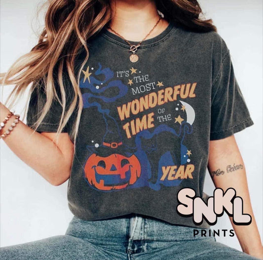 It's the Most Wonderful Time of the Year Graphic Tee - SNKL Prints